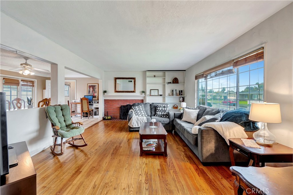 1228 S Evanwood Avenue