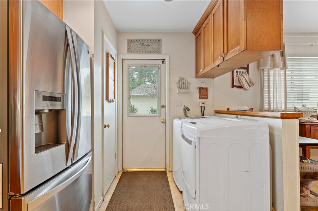 440 E Bennett Avenue