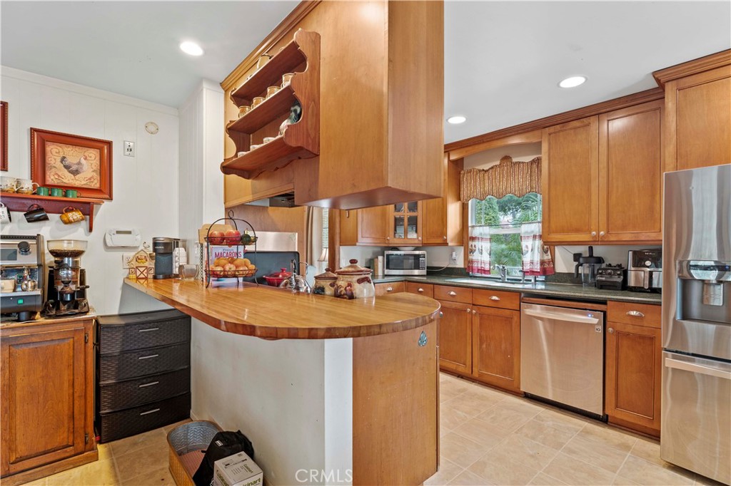 440 E Bennett Avenue