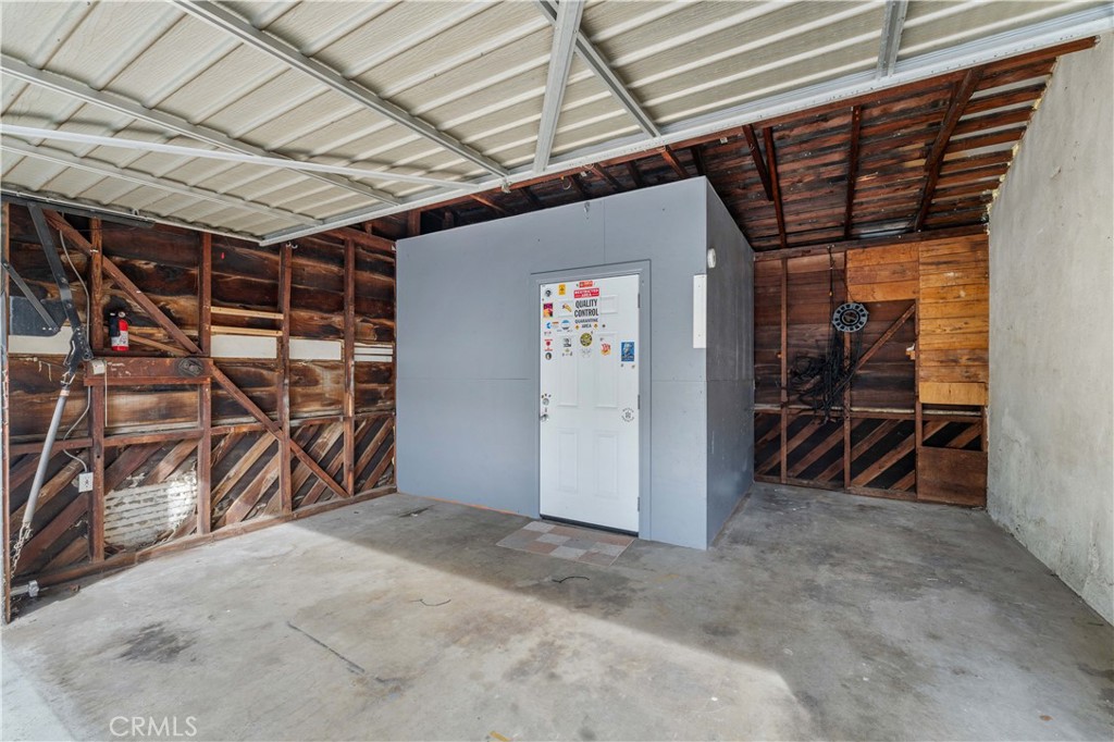 900 Genoa Street