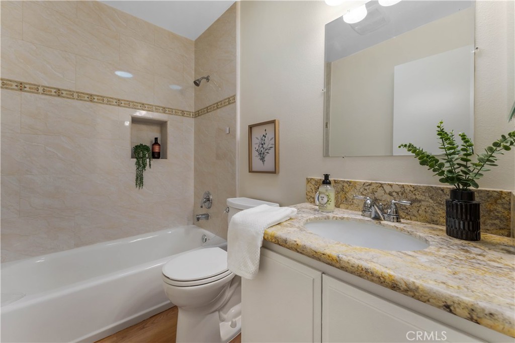 1278 Whisperglen Lane