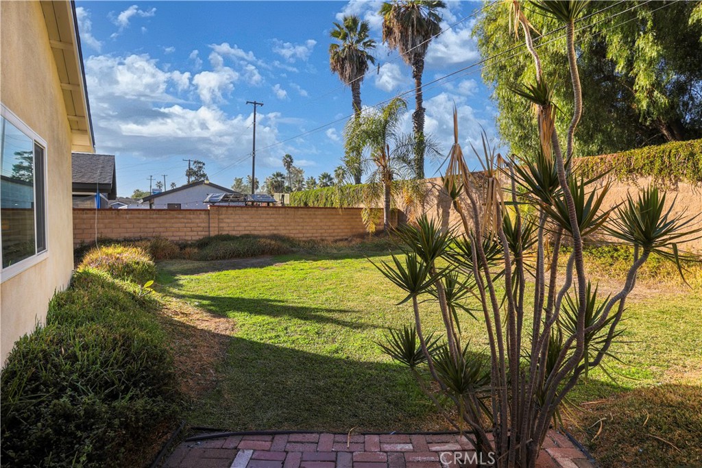 4586 Harrison Street