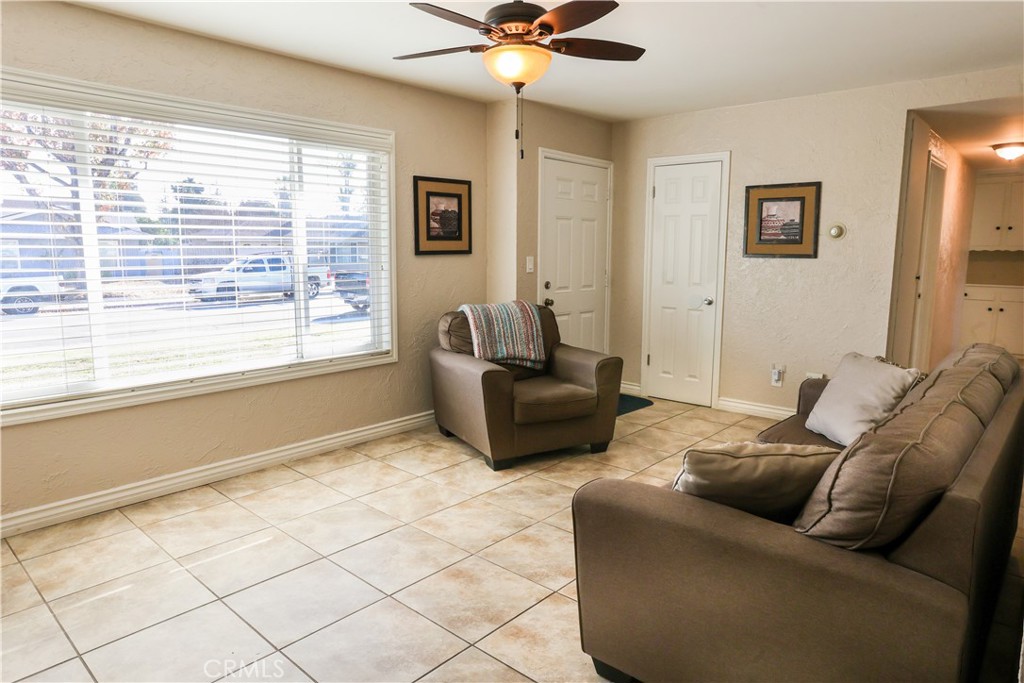 4586 Harrison Street