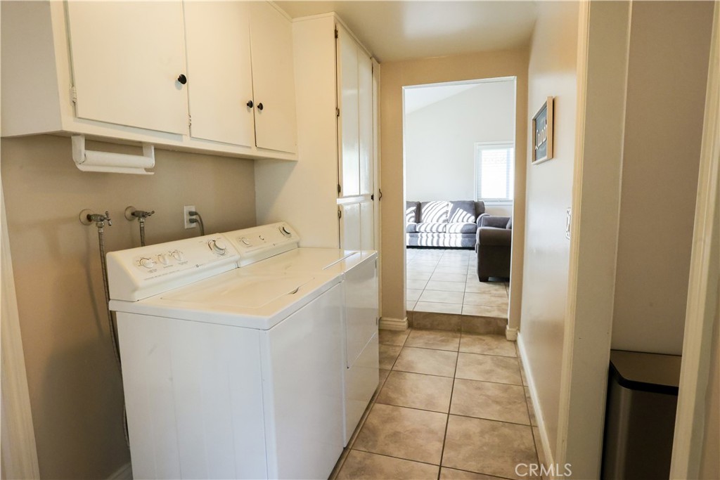 4586 Harrison Street