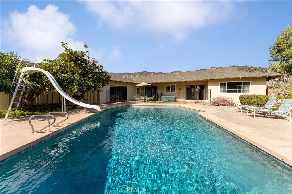 1110 Hidden Springs Lane