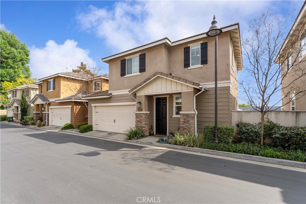 1357 Bonnie Cove Avenue