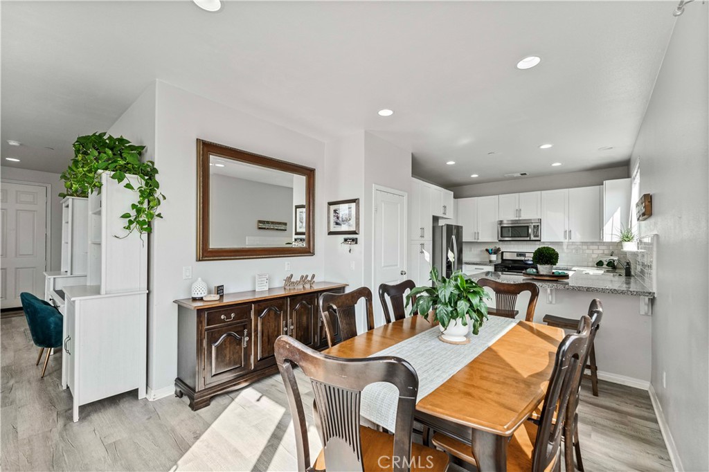 1357 Bonnie Cove Avenue