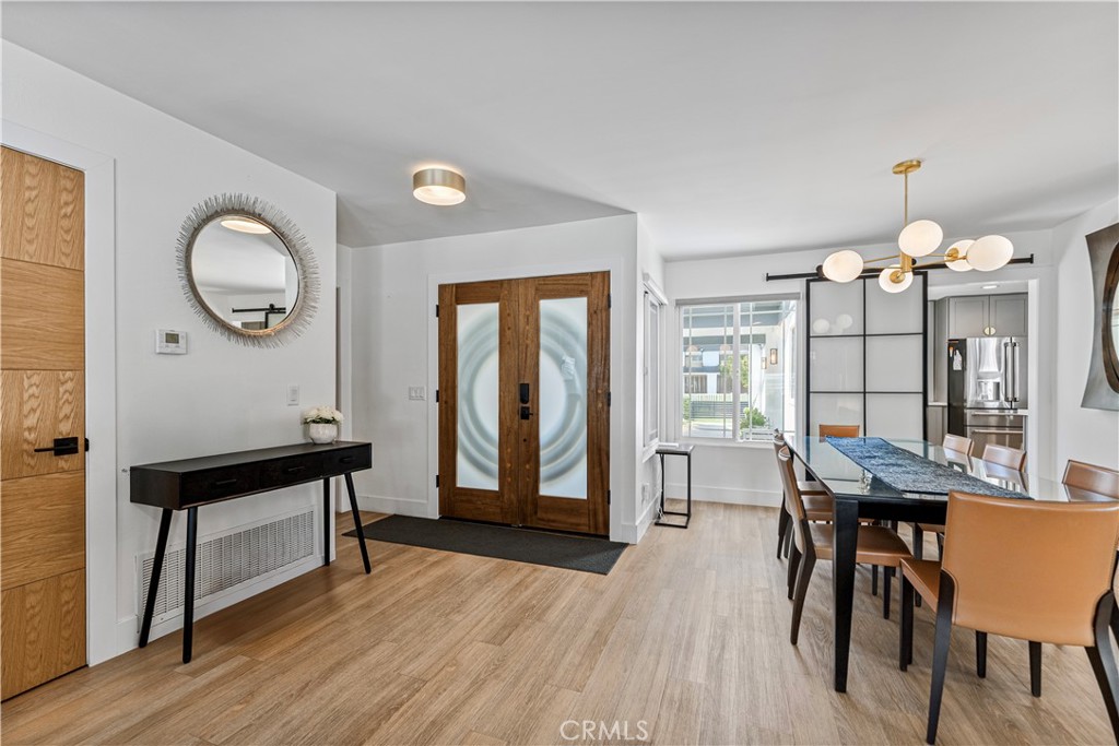 7520 Bobbyboyar Avenue