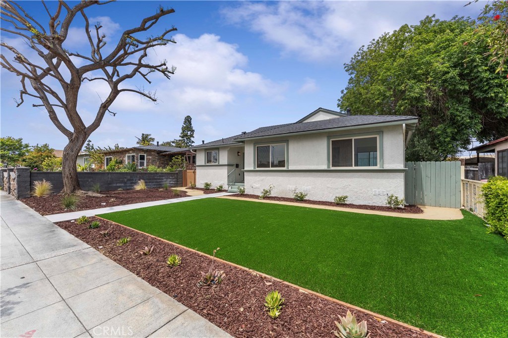 4307 Artesia Boulevard