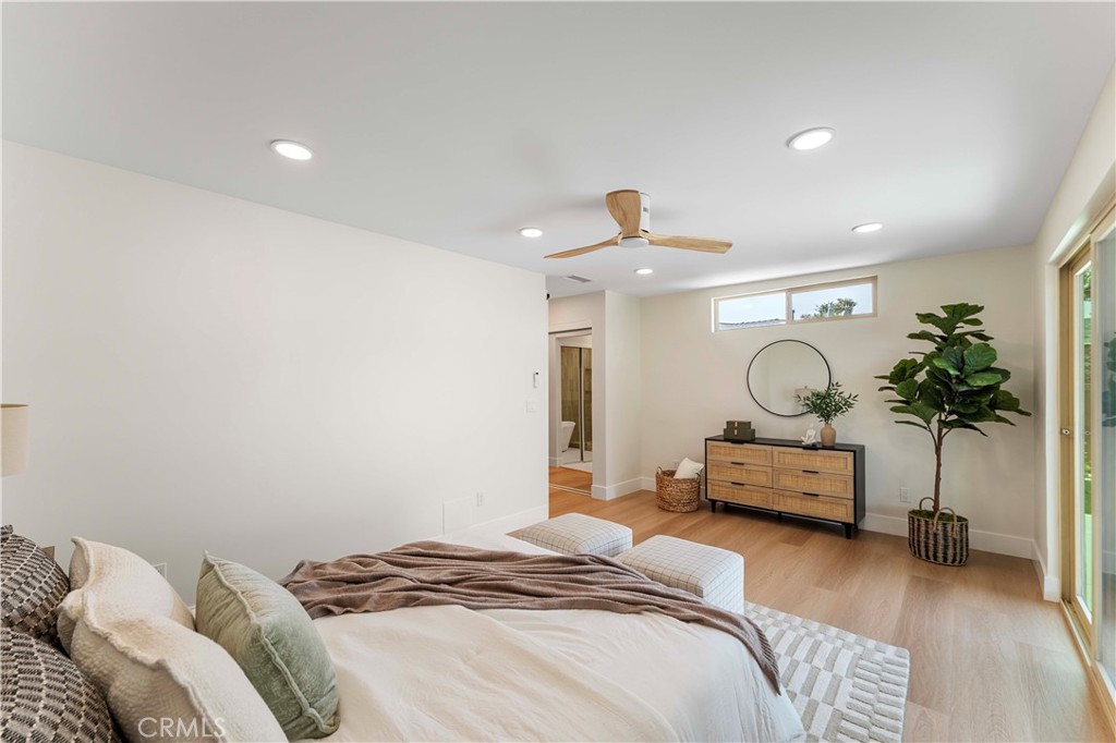 4307 Artesia Boulevard