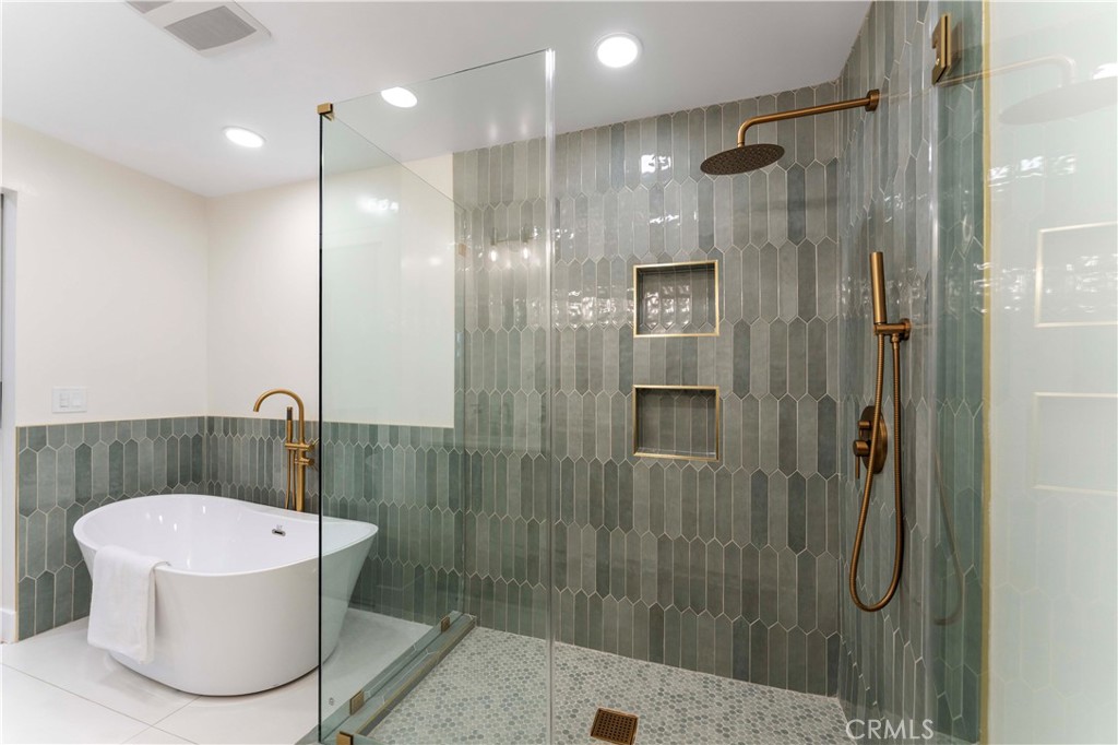 4307 Artesia Boulevard