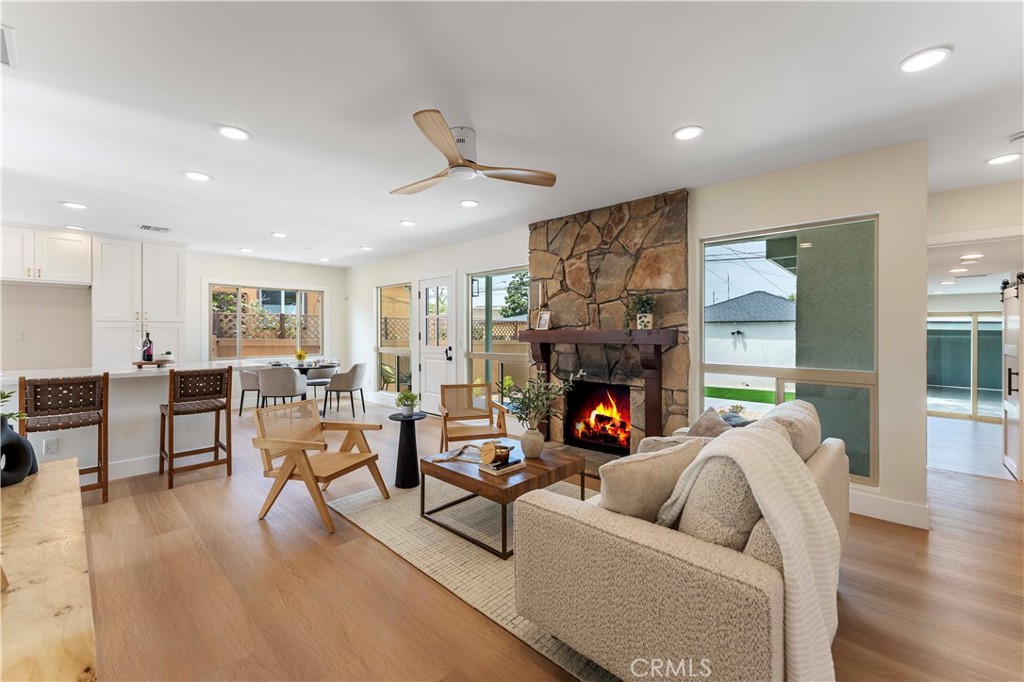 4307 Artesia Boulevard