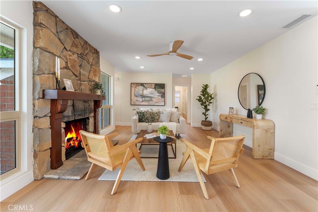 4307 Artesia Boulevard