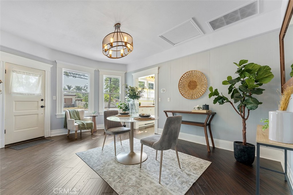 2280 Bonita Avenue