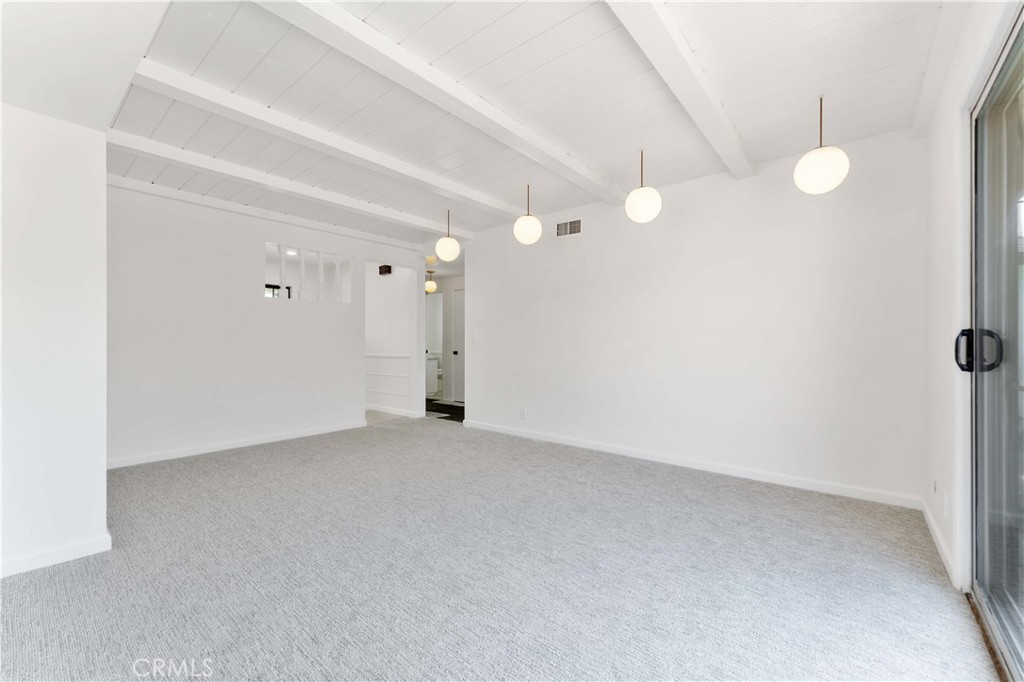 1315 E Wingate Street