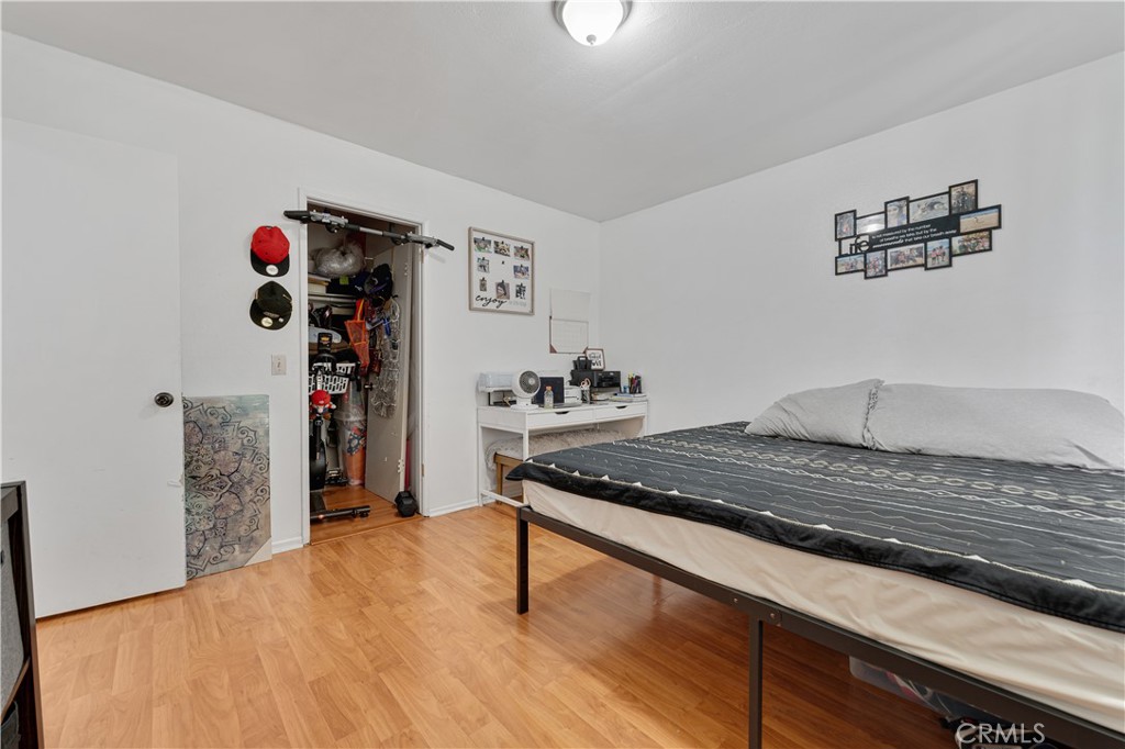 1553 Dennis Place