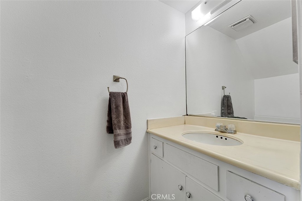 1553 Dennis Place
