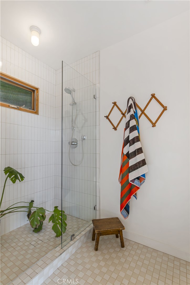 6236 Springvale Drive