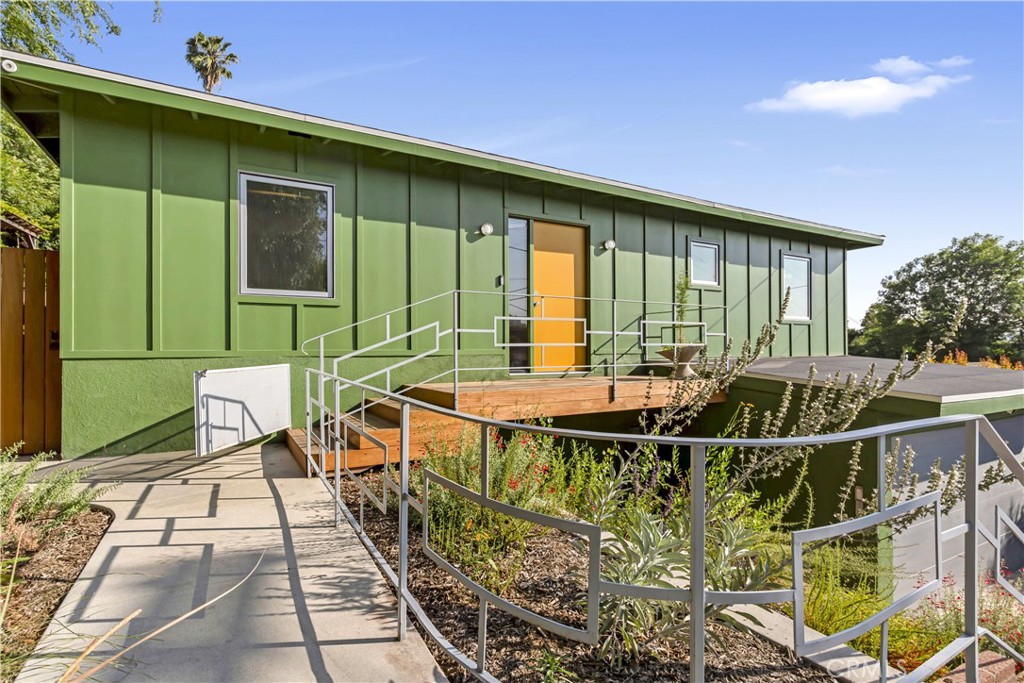 6236 Springvale Drive