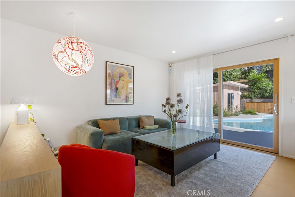 6236 Springvale Drive