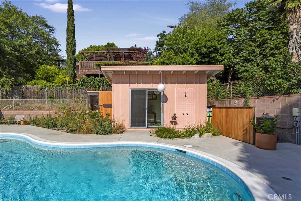 6236 Springvale Drive