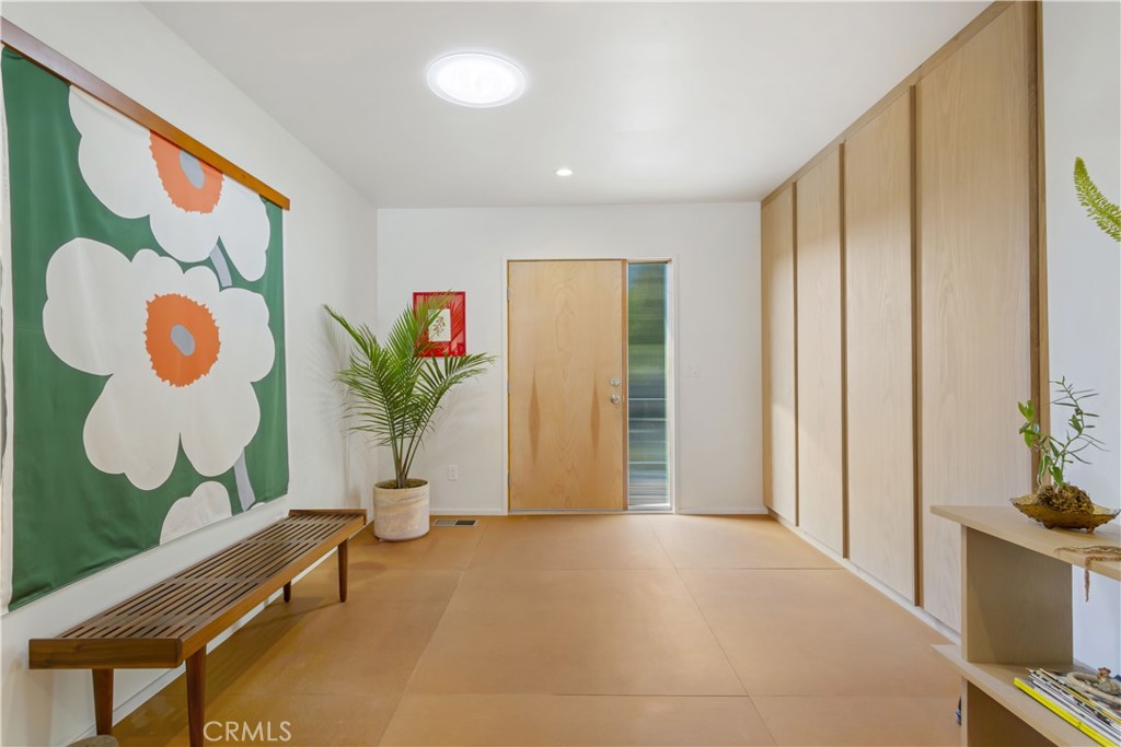 6236 Springvale Drive