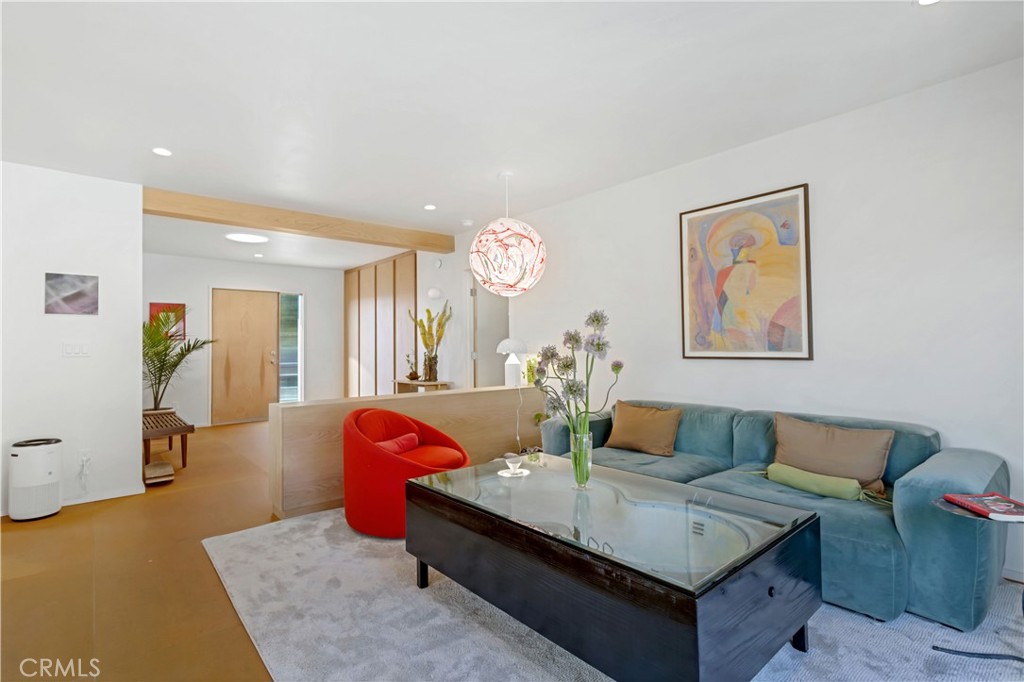 6236 Springvale Drive