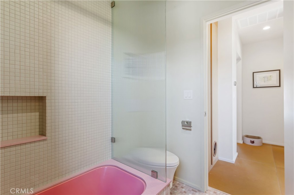 6236 Springvale Drive