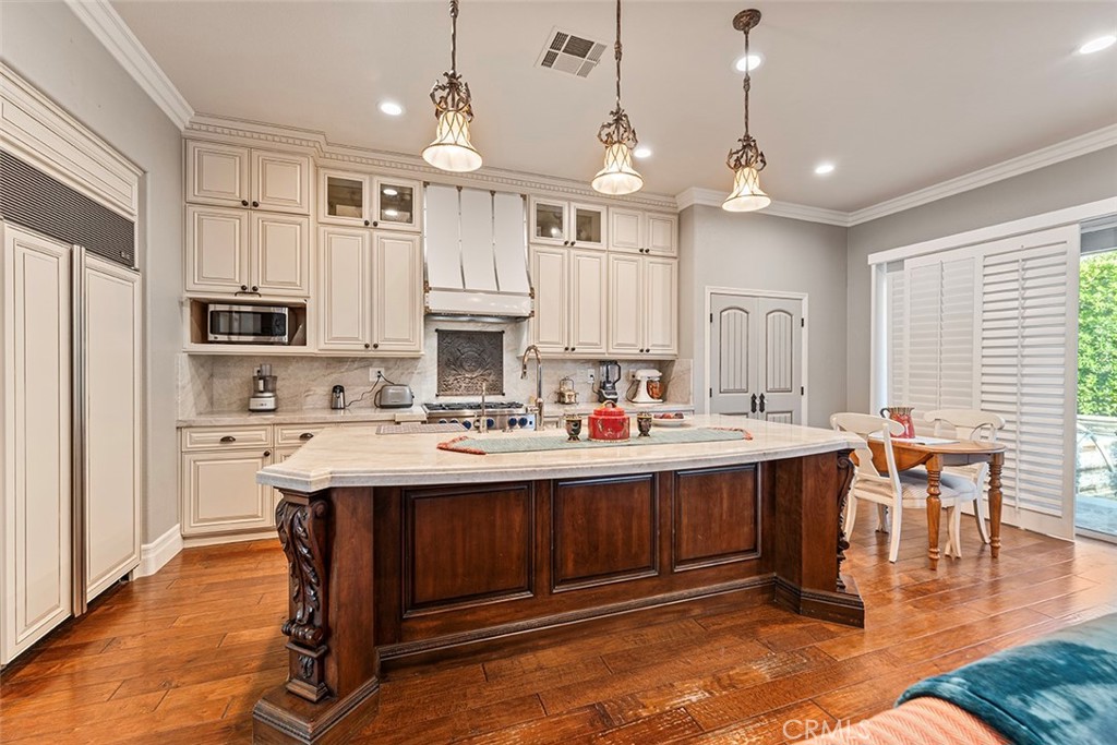 2388 Northview Circle