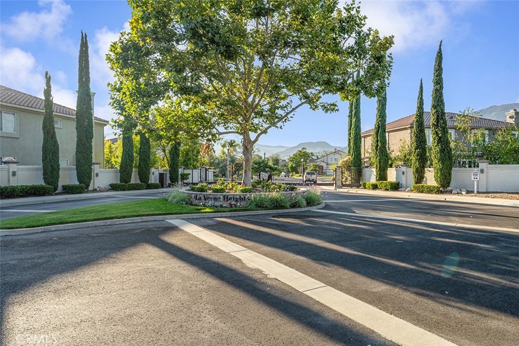 2388 Northview Circle