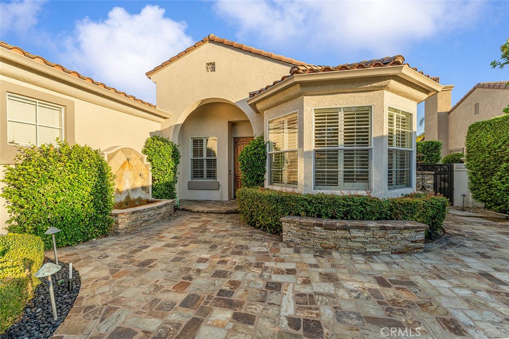 2388 Northview Circle
