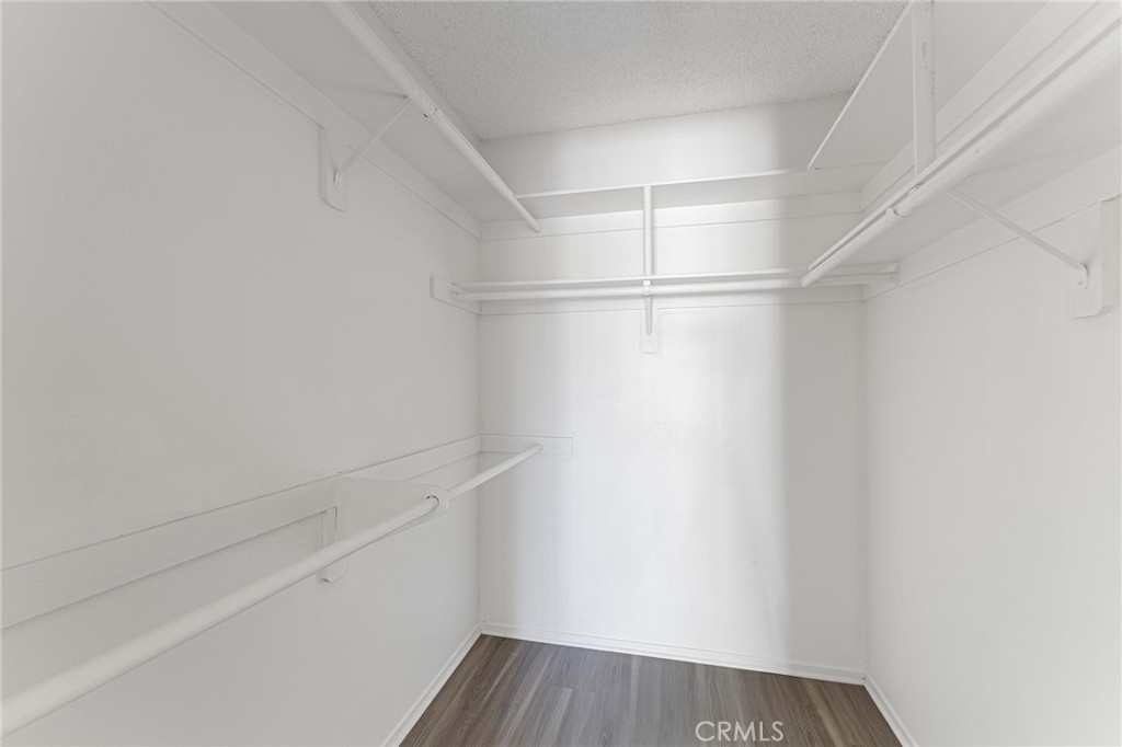 1937 Jacaranda Street