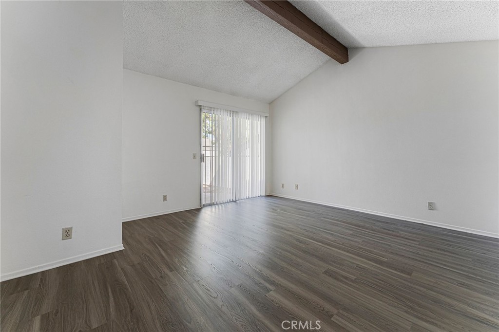 1937 Jacaranda Street