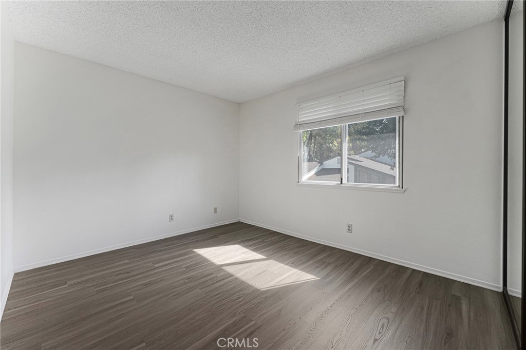 1937 Jacaranda Street