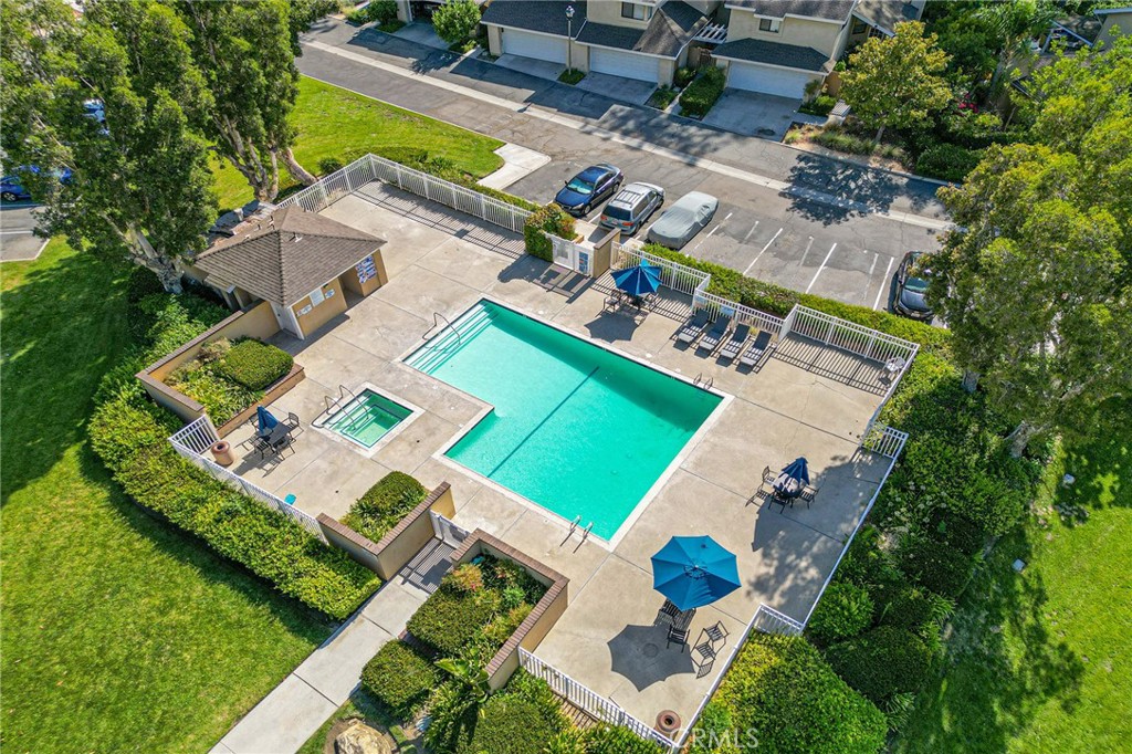 1937 Jacaranda Street