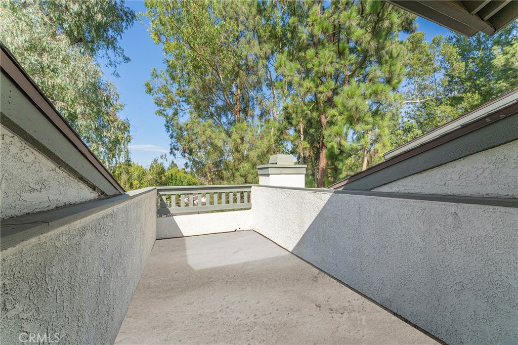 1937 Jacaranda Street