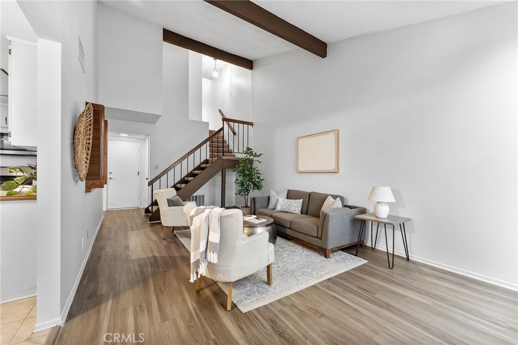 1937 Jacaranda Street