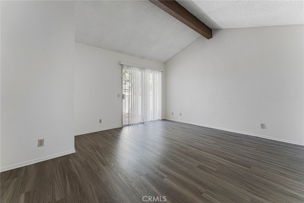 1937 Jacaranda Street