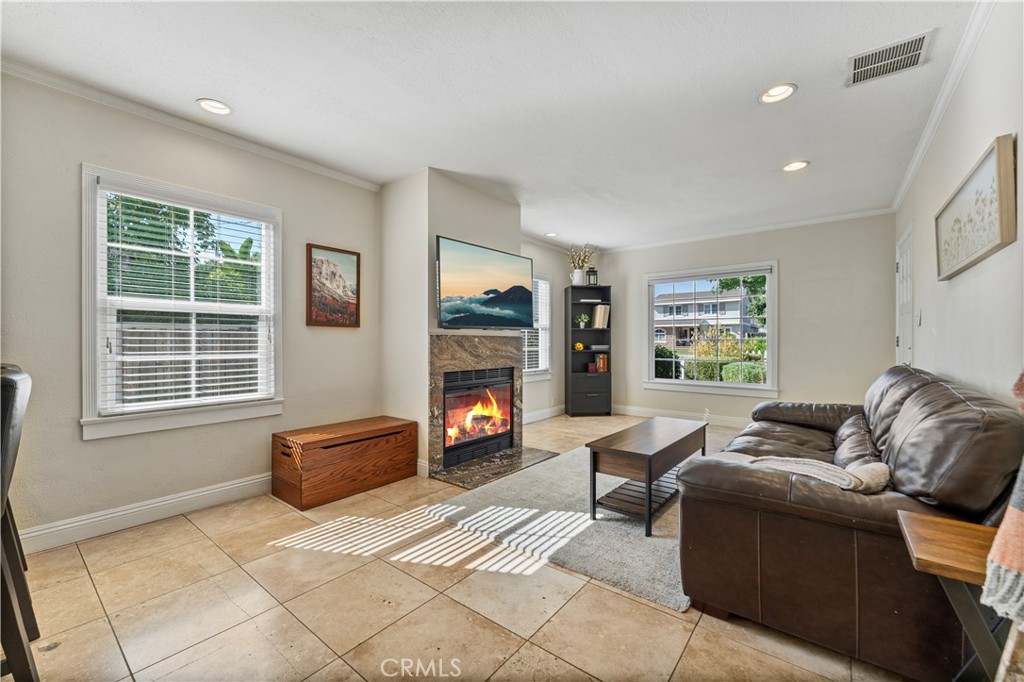 2682 Bonita Avenue