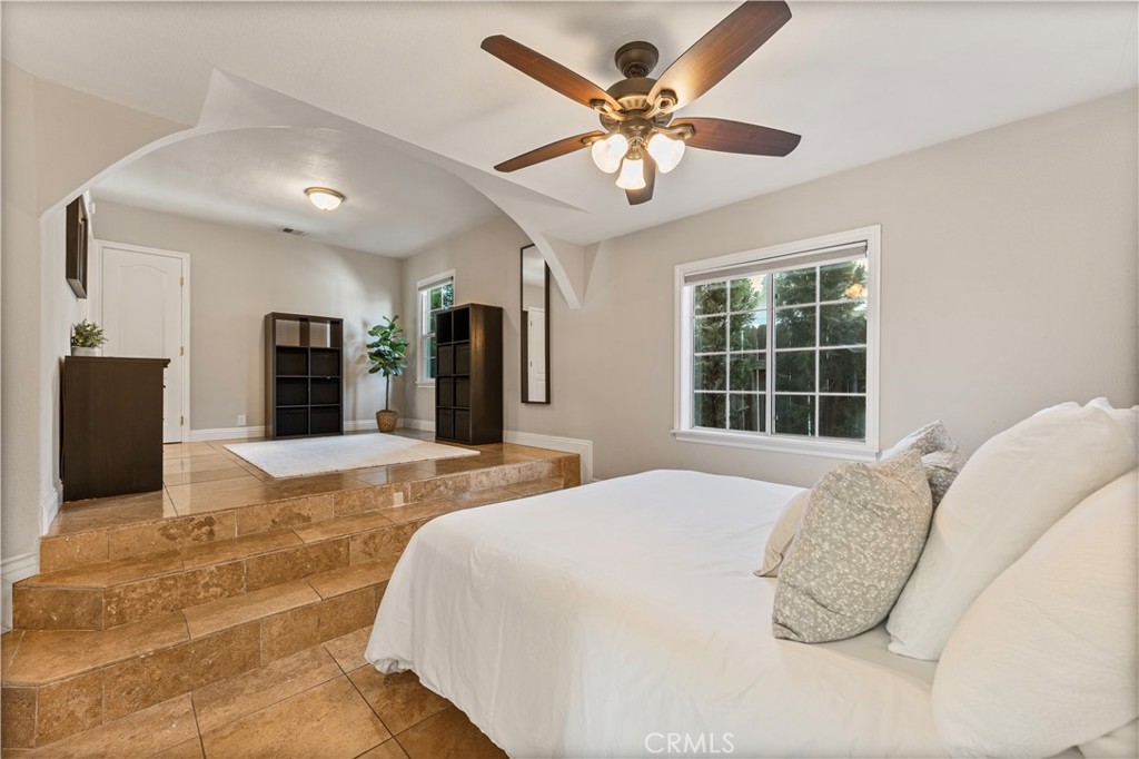 2682 Bonita Avenue