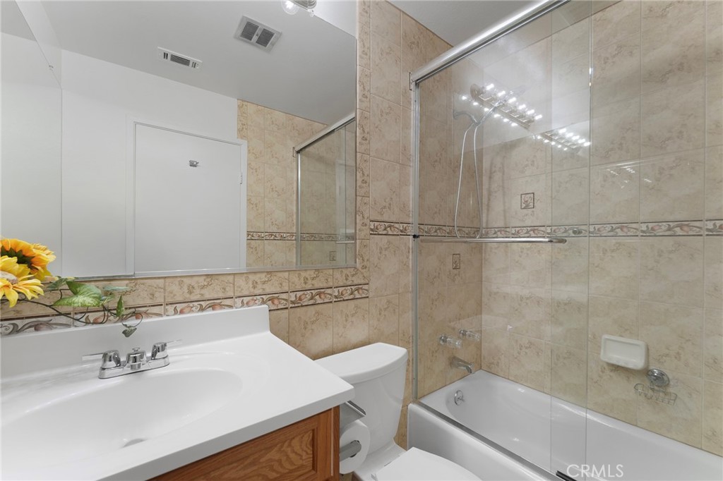 978 W Calle Del Sol 2