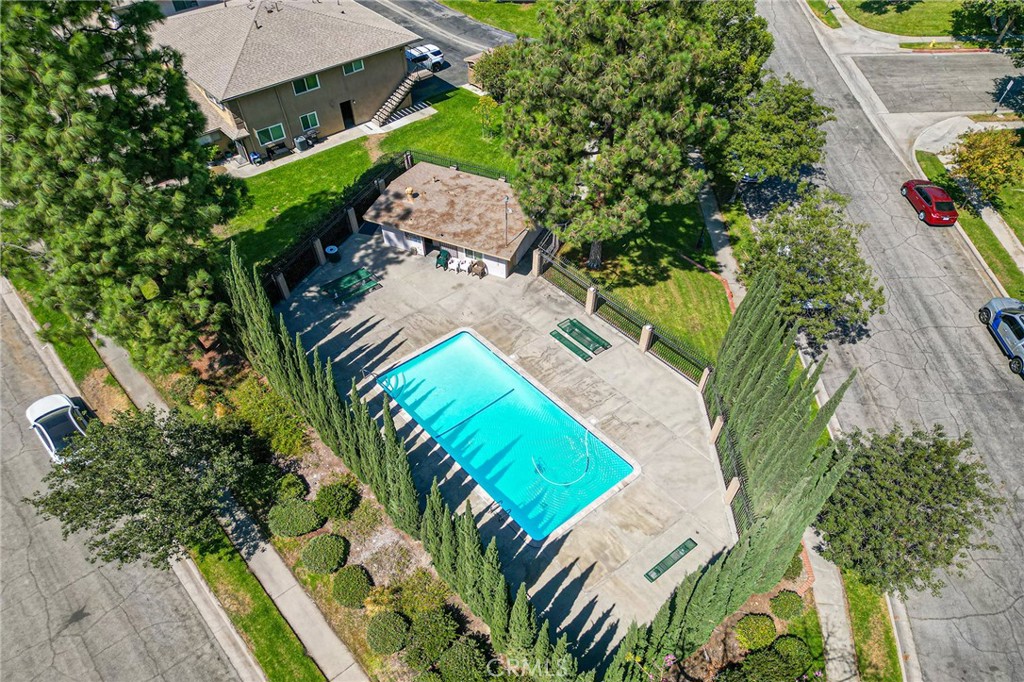 978 W Calle Del Sol 2