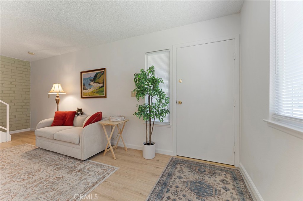 978 W Calle Del Sol 2