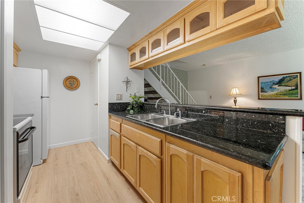 978 W Calle Del Sol 2