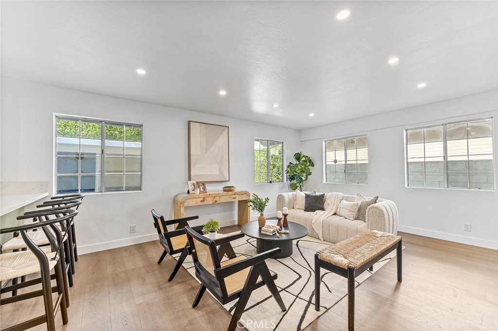 619 N Wilson Avenue B