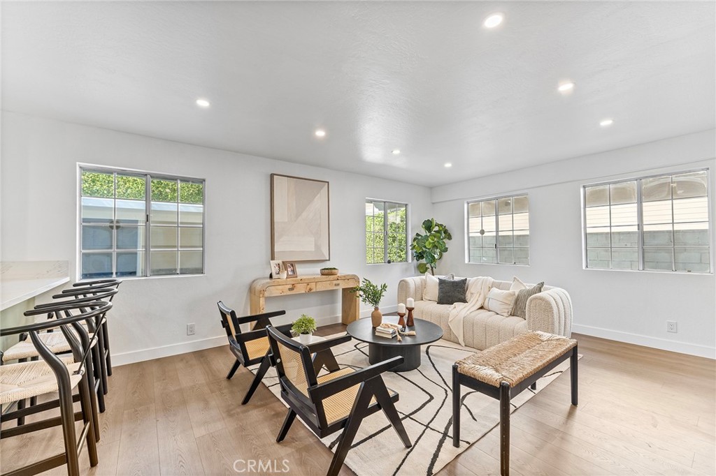 619 N Wilson Avenue B