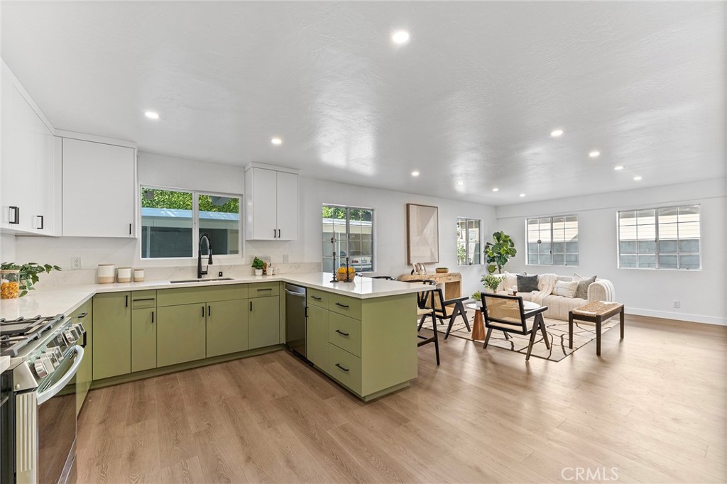 619 N Wilson Avenue B