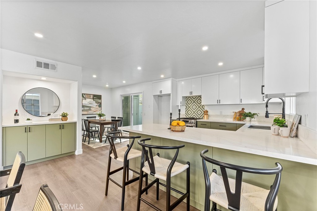 619 N Wilson Avenue B