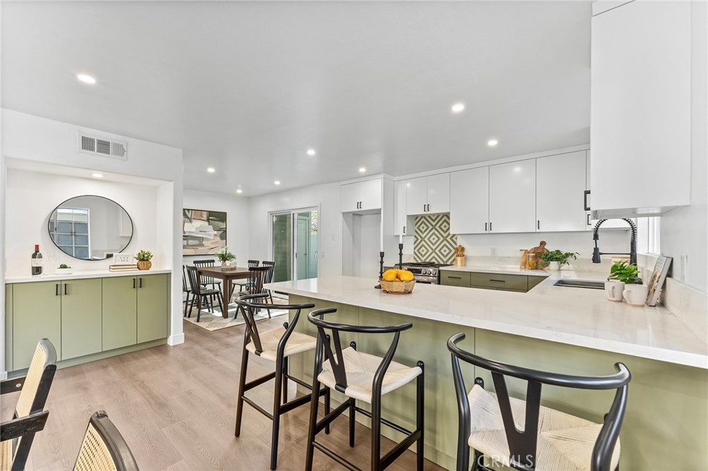 619 N Wilson Avenue B