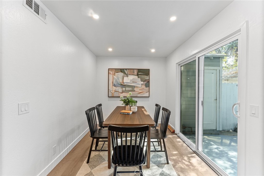 619 N Wilson Avenue B